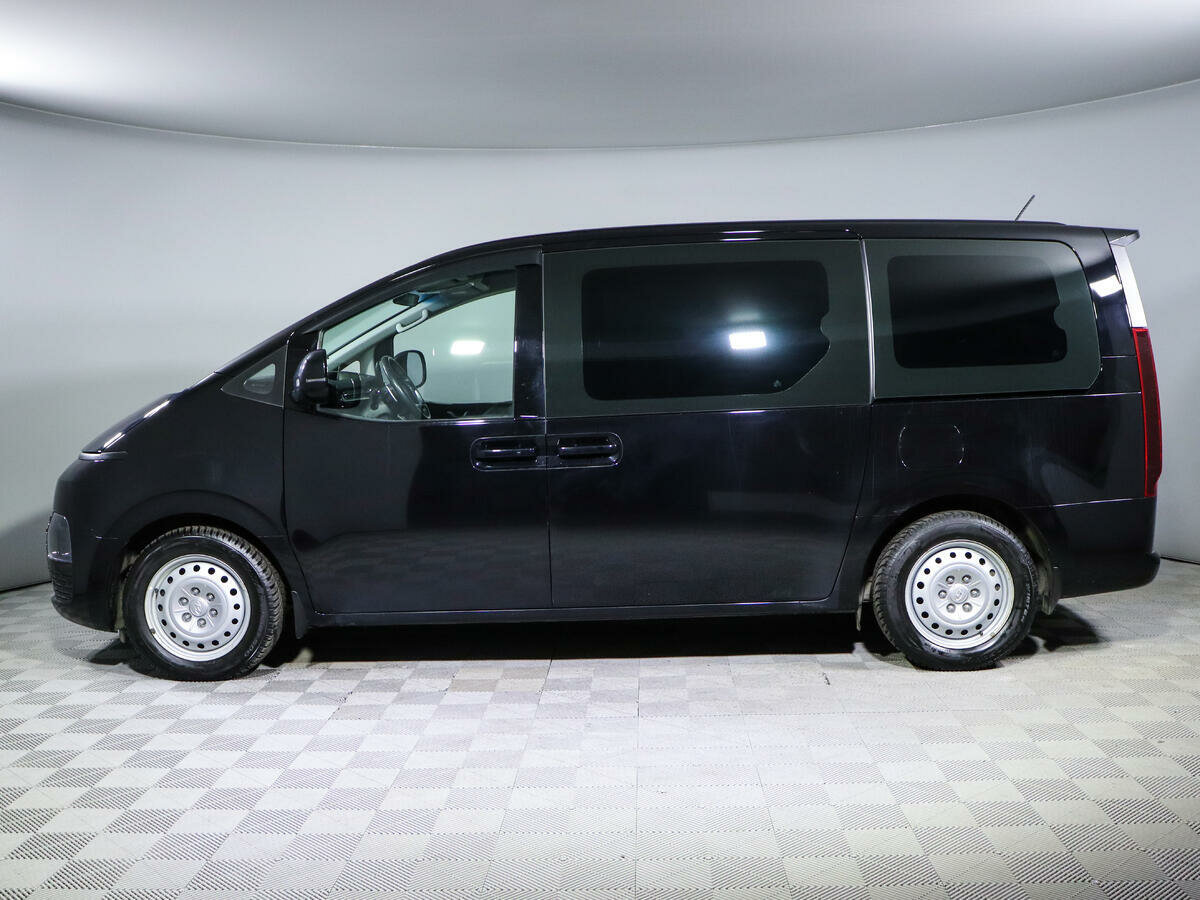 Hyundai Staria, 2021