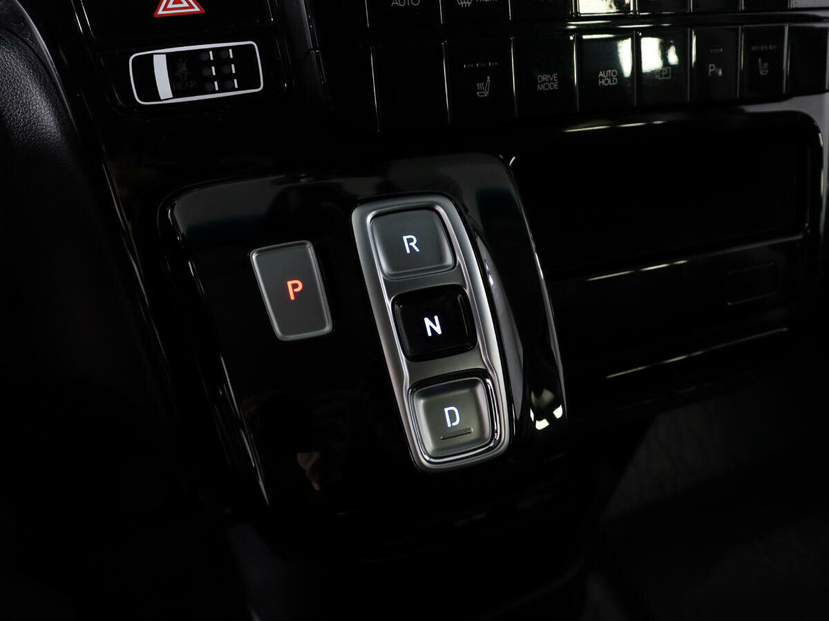 Hyundai Staria, 2021