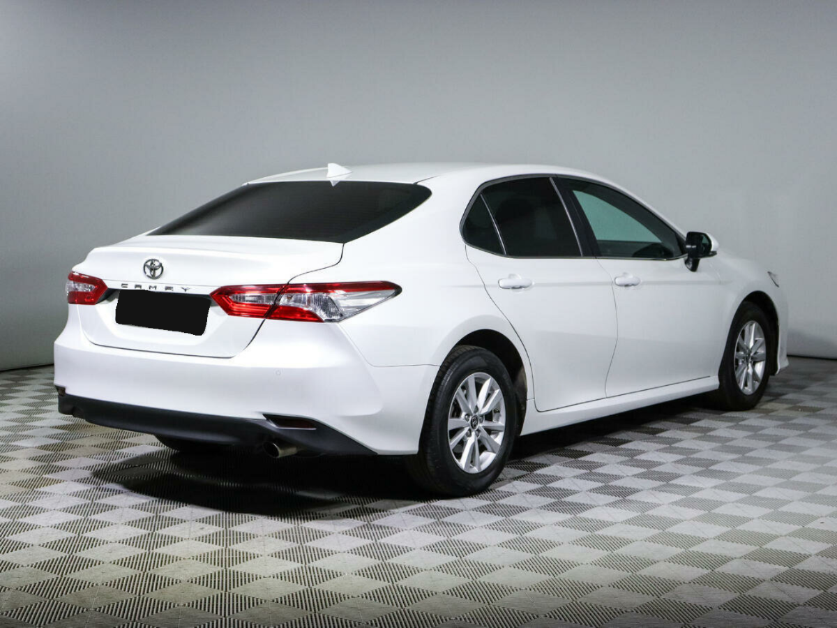 Toyota Camry, 2019