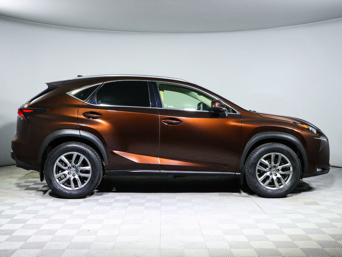 Lexus NX 200, 2016