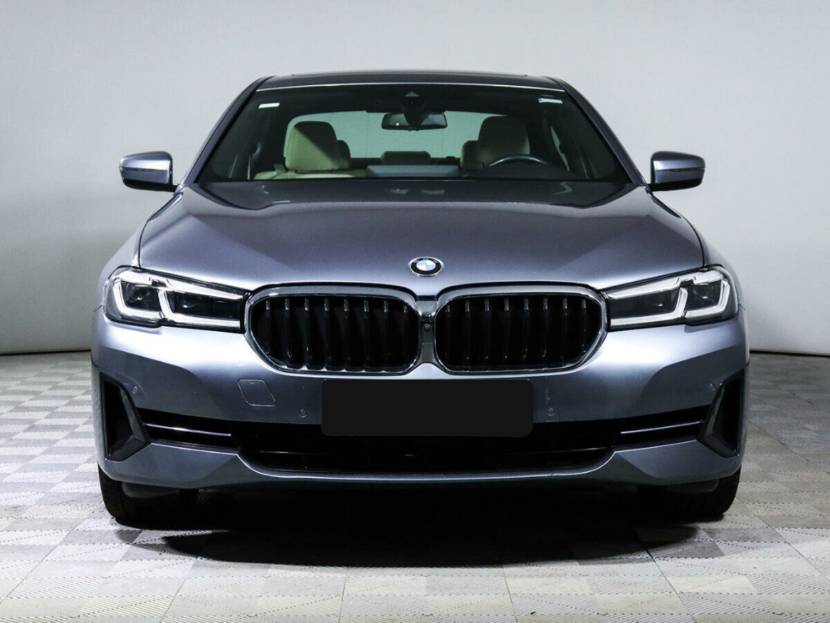 BMW 5 серии 540i, 2020