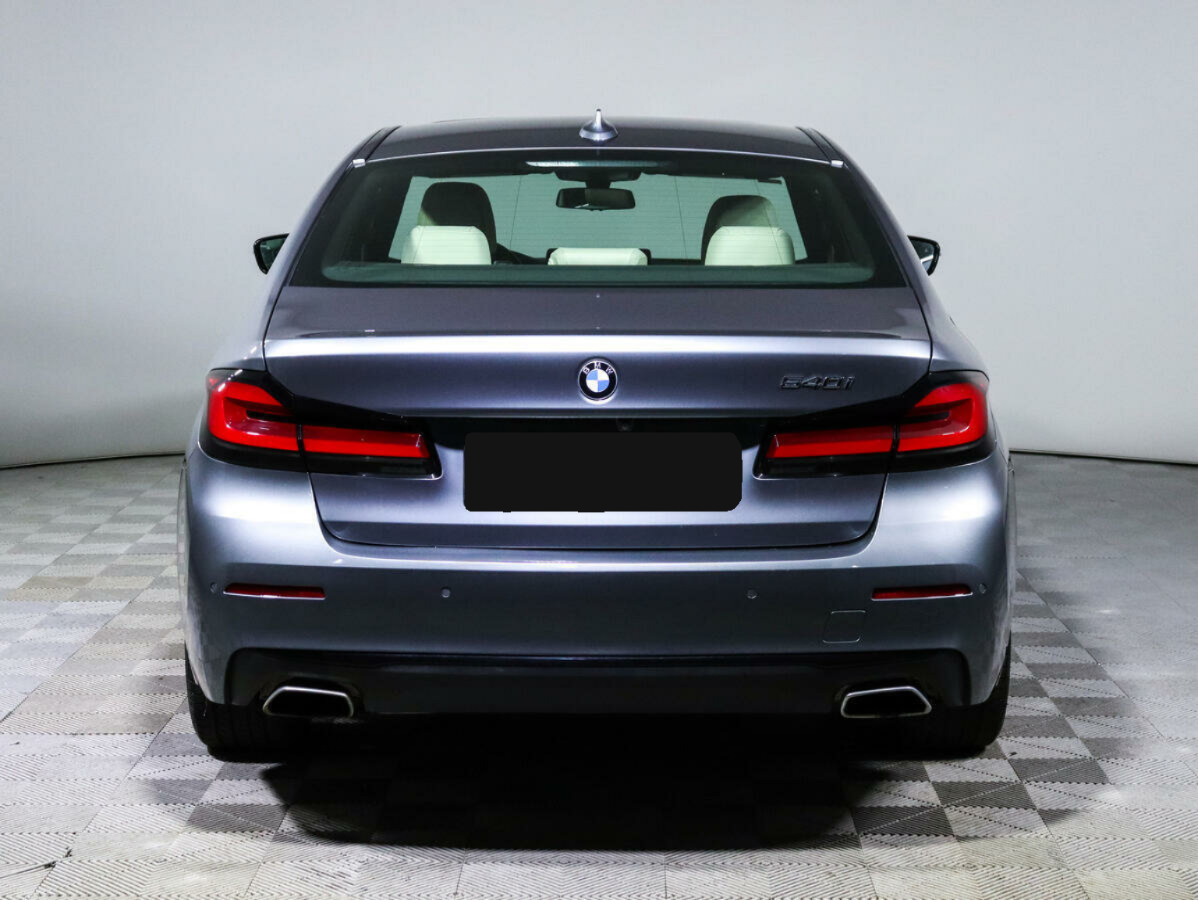 BMW 5 серии 540i, 2020