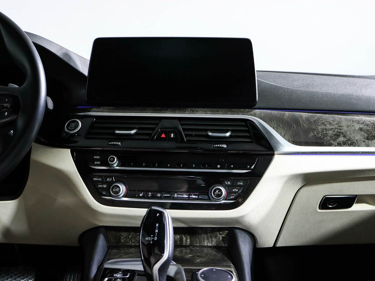 BMW 5 серии 540i, 2020