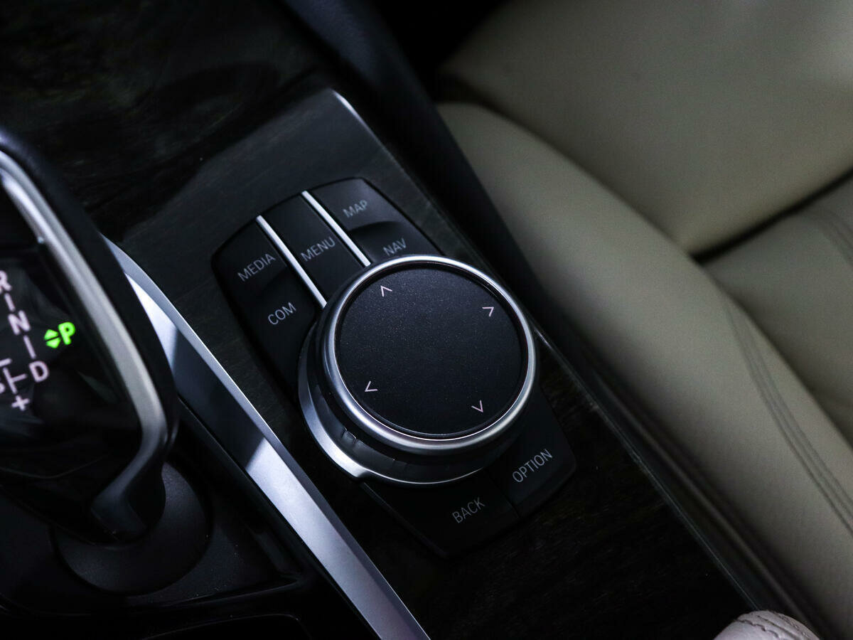 BMW 5 серии 540i, 2020