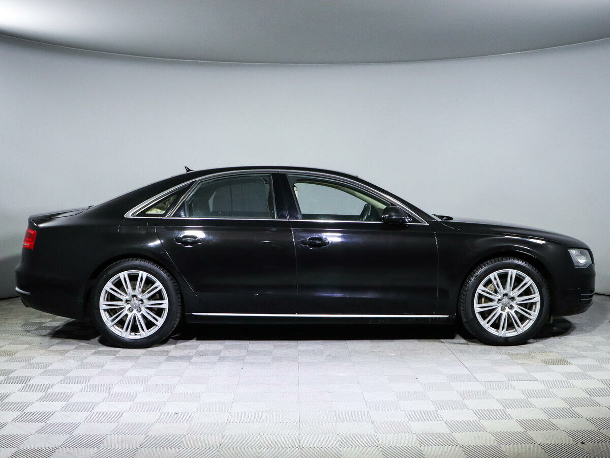 Audi A8, 2010