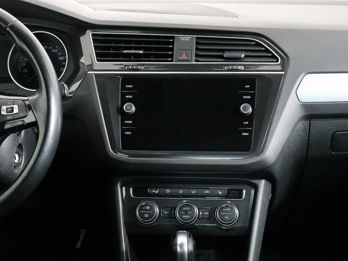 Volkswagen Tiguan L, 2018