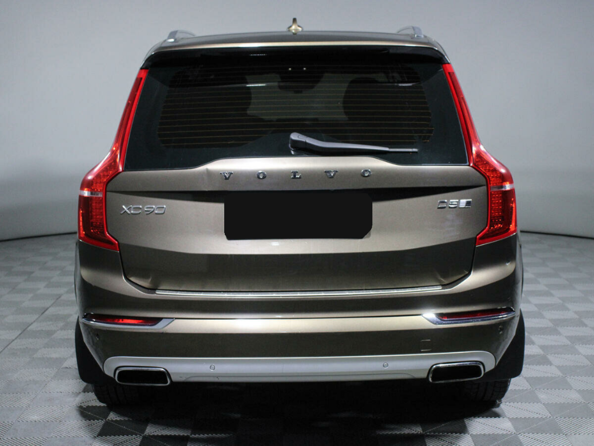 Volvo XC90, 2015
