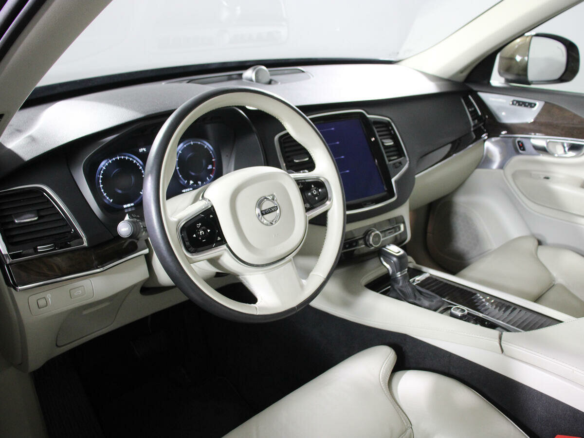 Volvo XC90, 2015