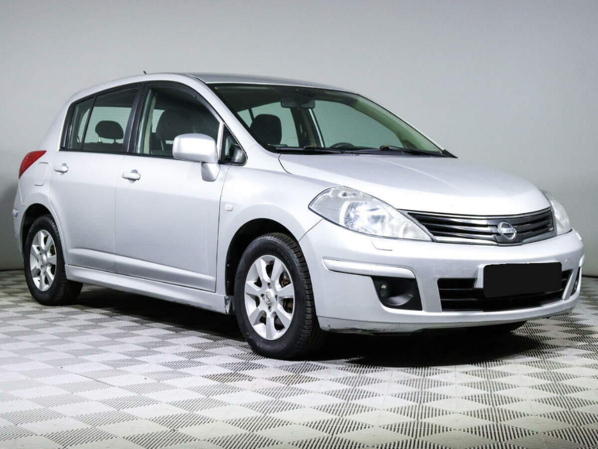 Nissan Tiida, 2010