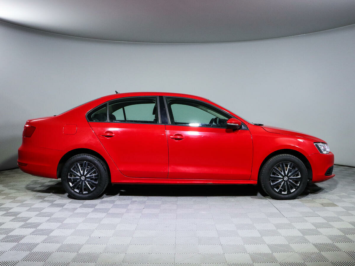 Volkswagen Jetta, 2012