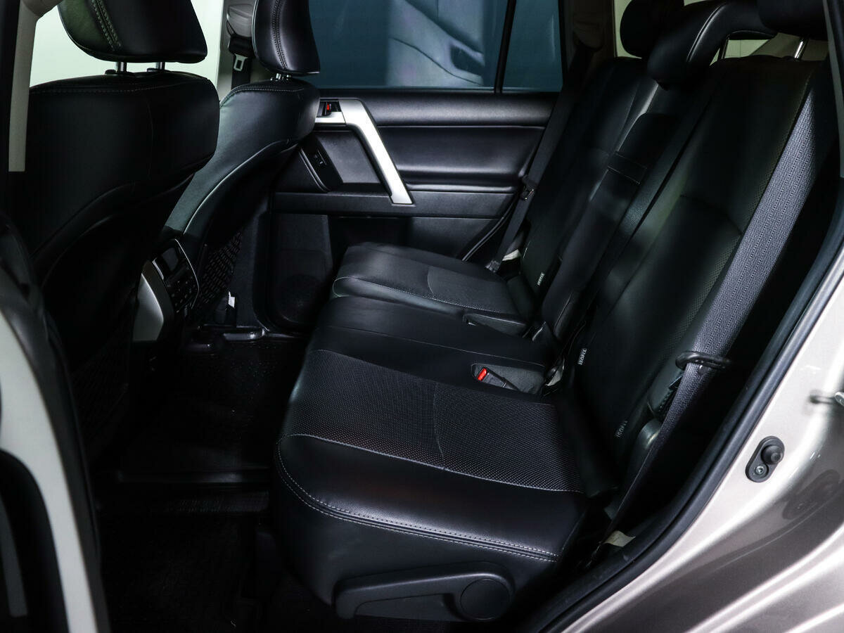 Toyota Land Cruiser Prado, 2019