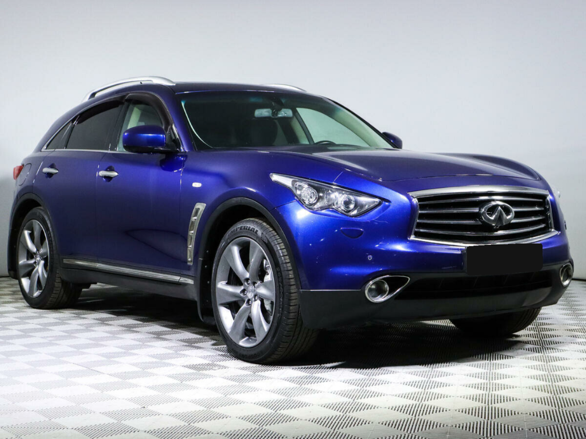 Infiniti FX30d, 2013
