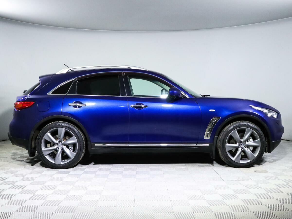 Infiniti FX30d, 2013