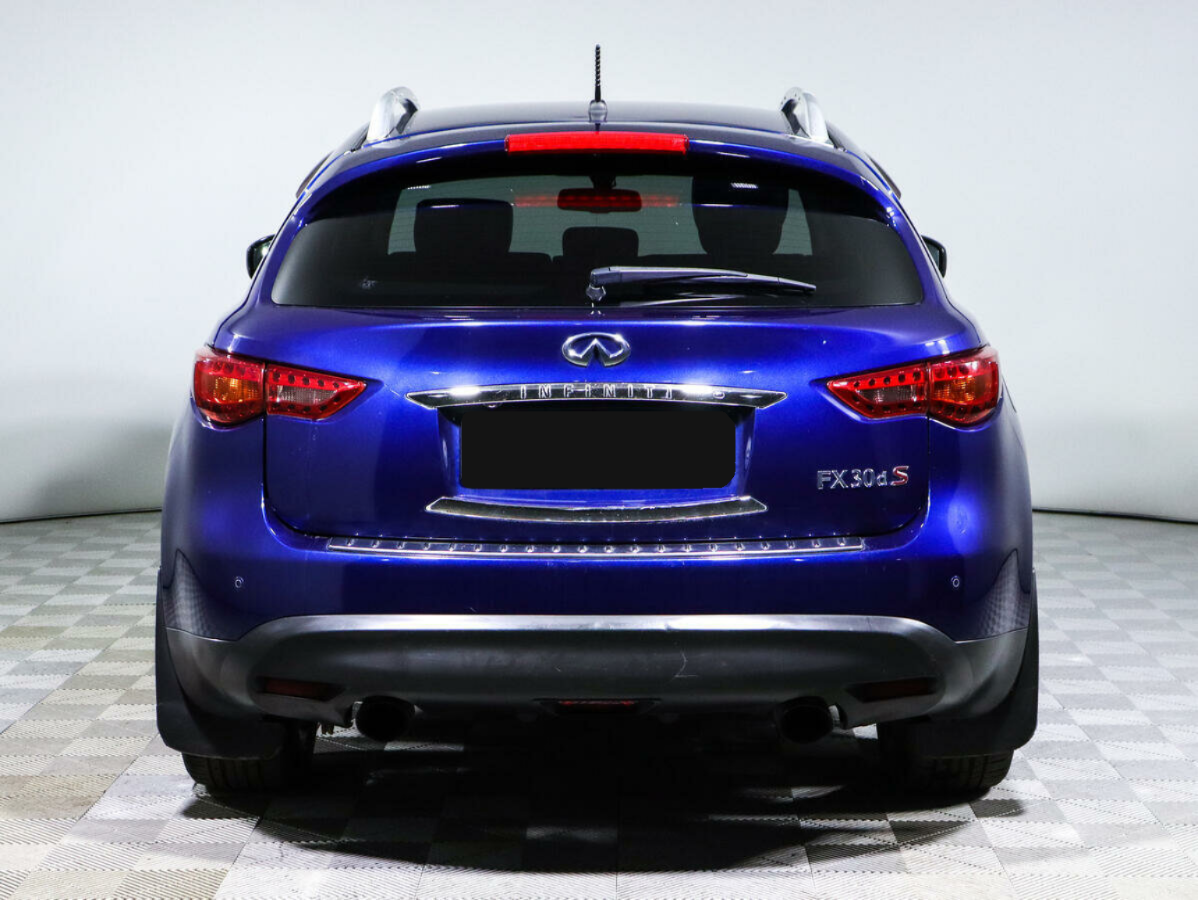 Infiniti FX30d, 2013