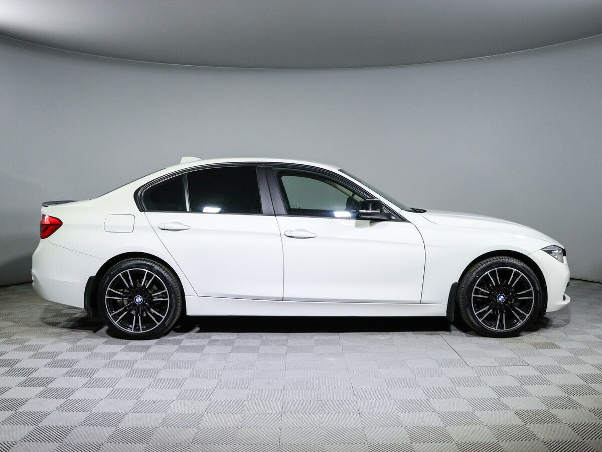 BMW 3 серии 320i, 2016