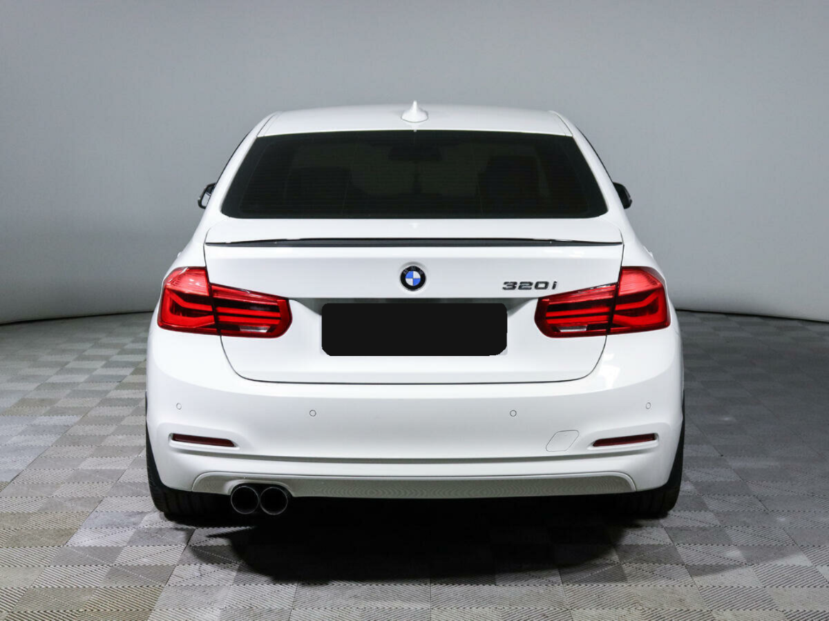BMW 3 серии 320i, 2016