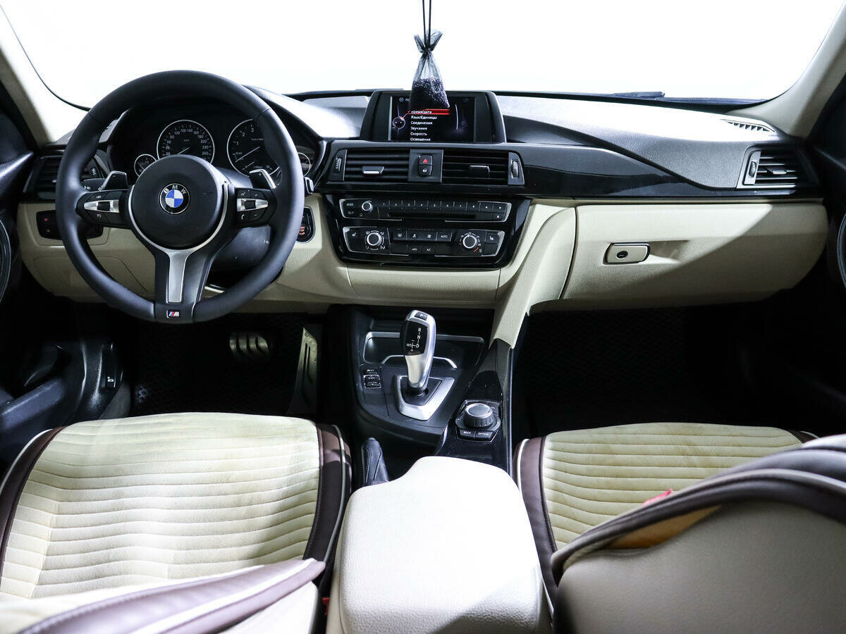 BMW 3 серии 320i, 2016