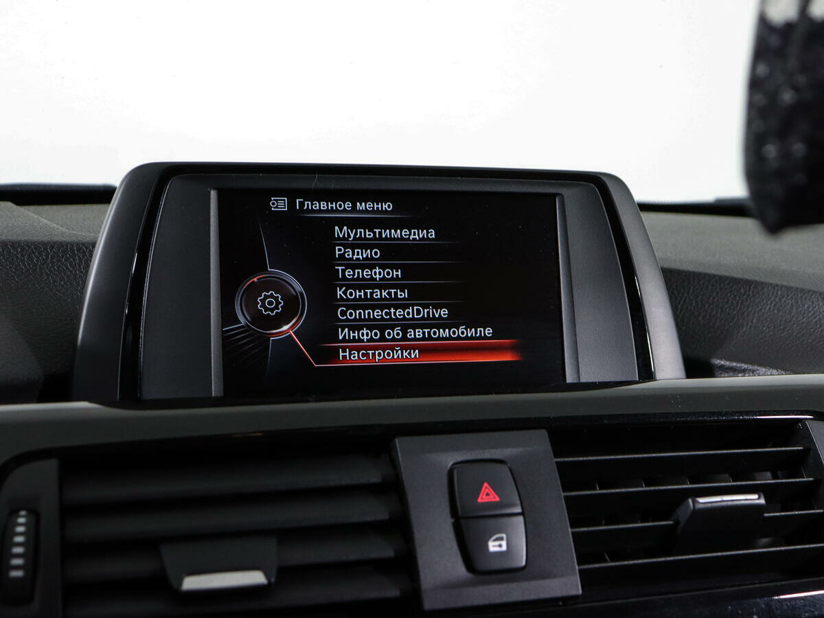 BMW 3 серии 320i, 2016