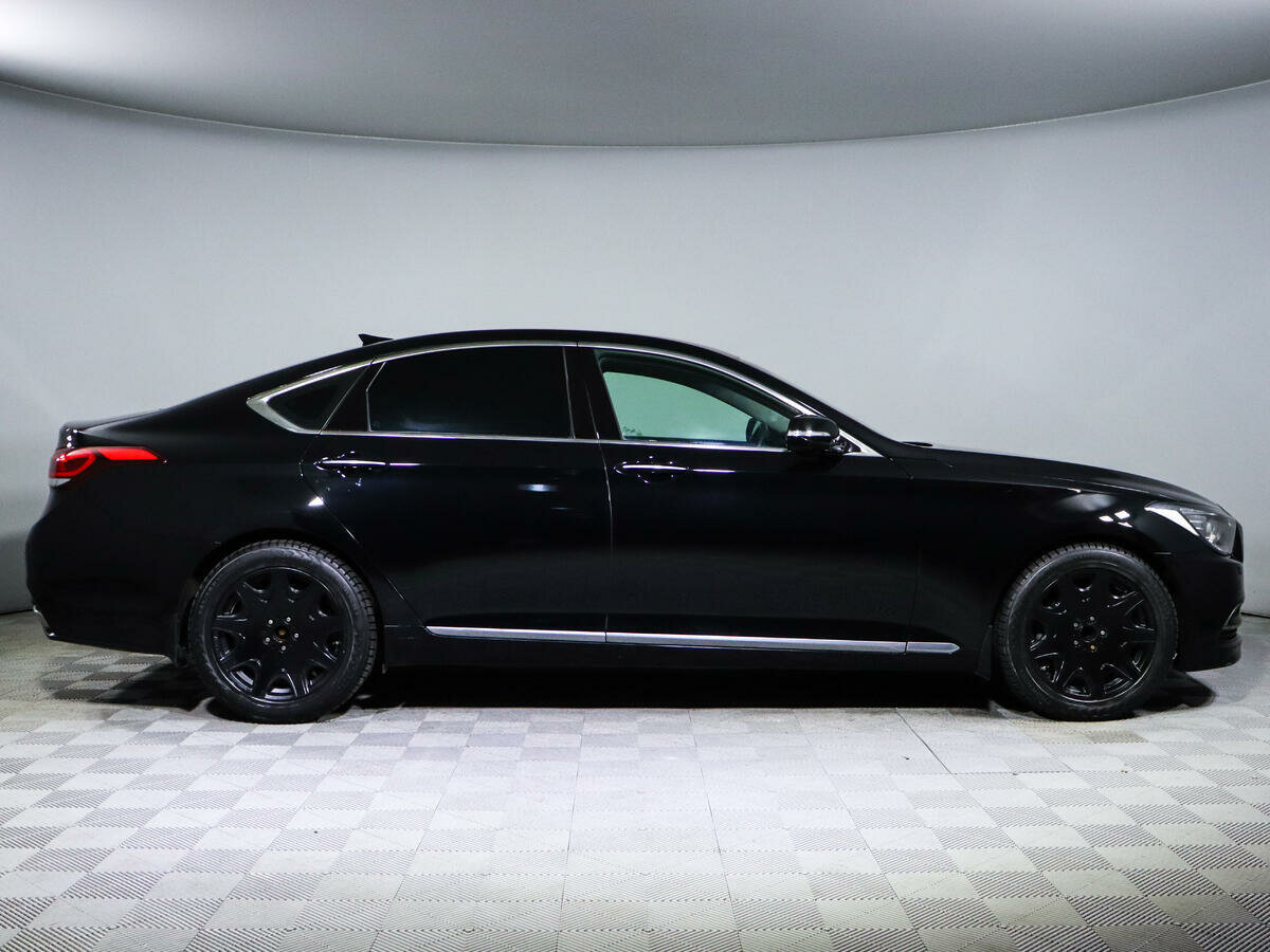 Hyundai Genesis, 2014