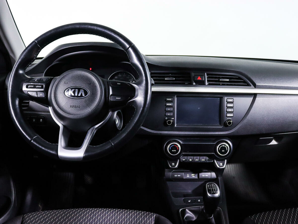Kia Rio X-Line, 2018