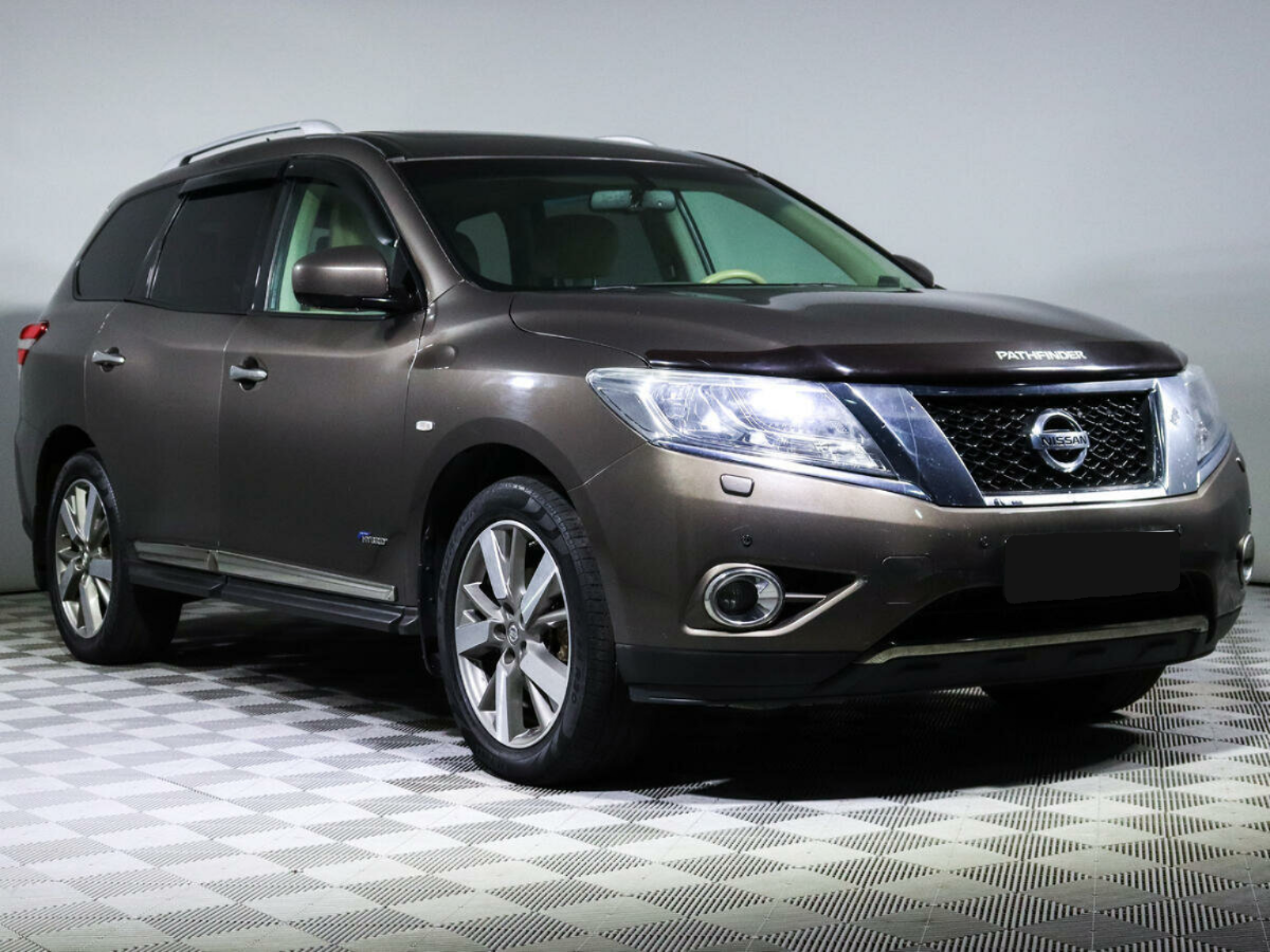 Nissan Pathfinder, 2014