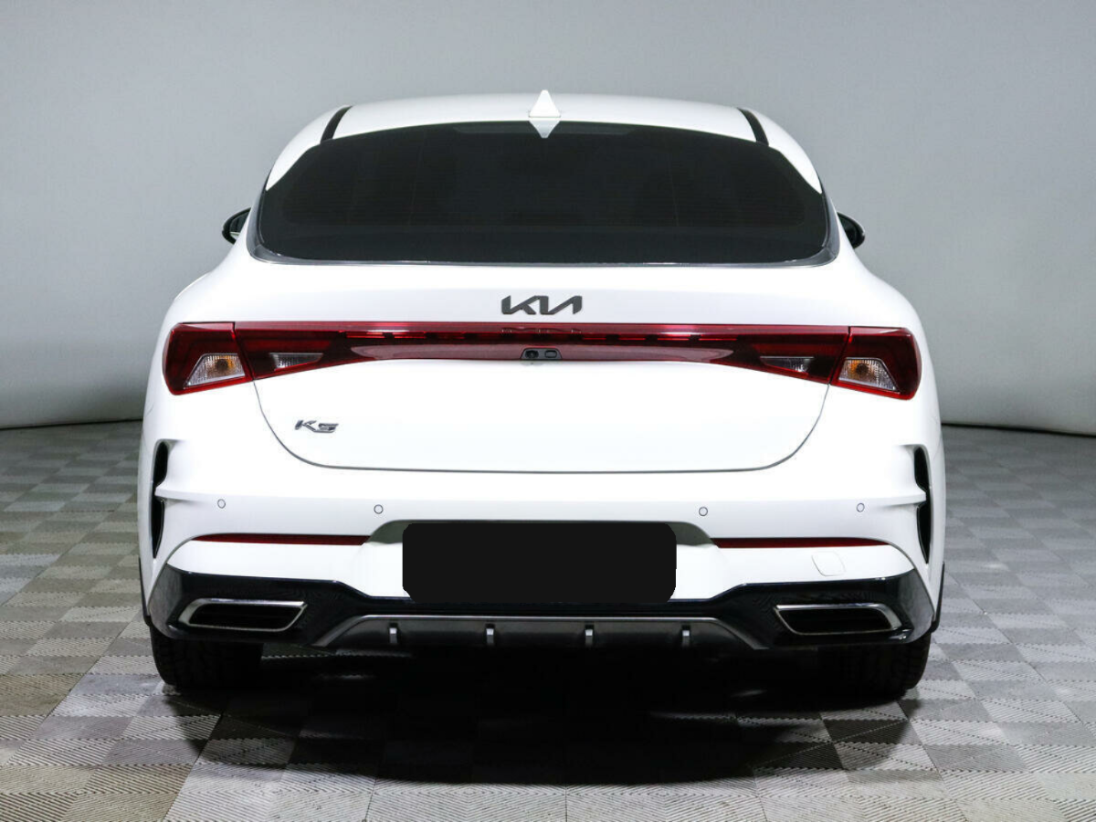 Kia K5, 2022