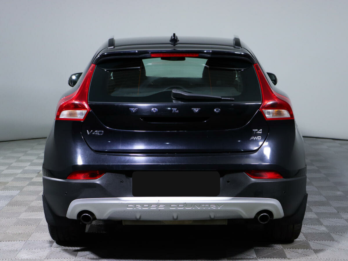 Volvo V40 Cross Country, 2014