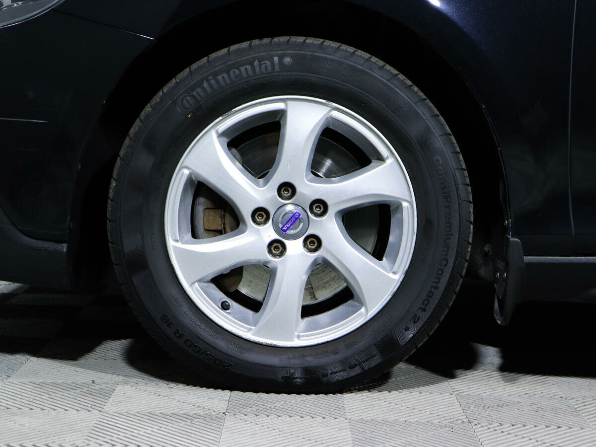 Volvo V40 Cross Country, 2014