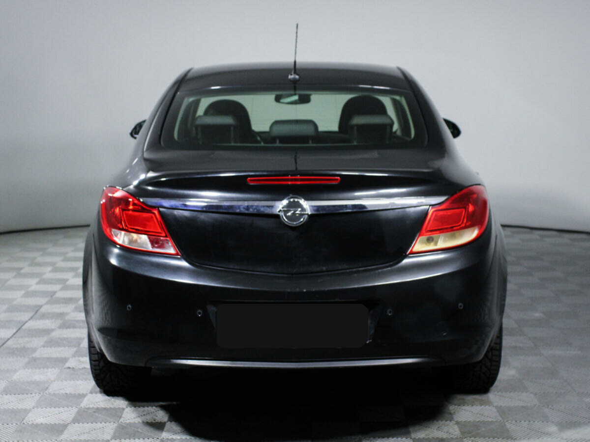 Opel Insignia, 2010