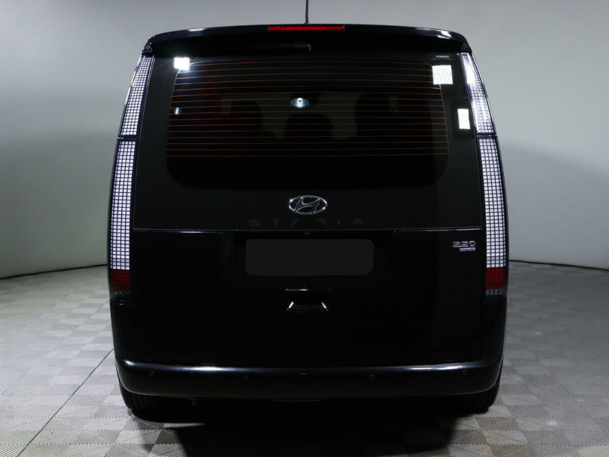 Hyundai Staria, 2022