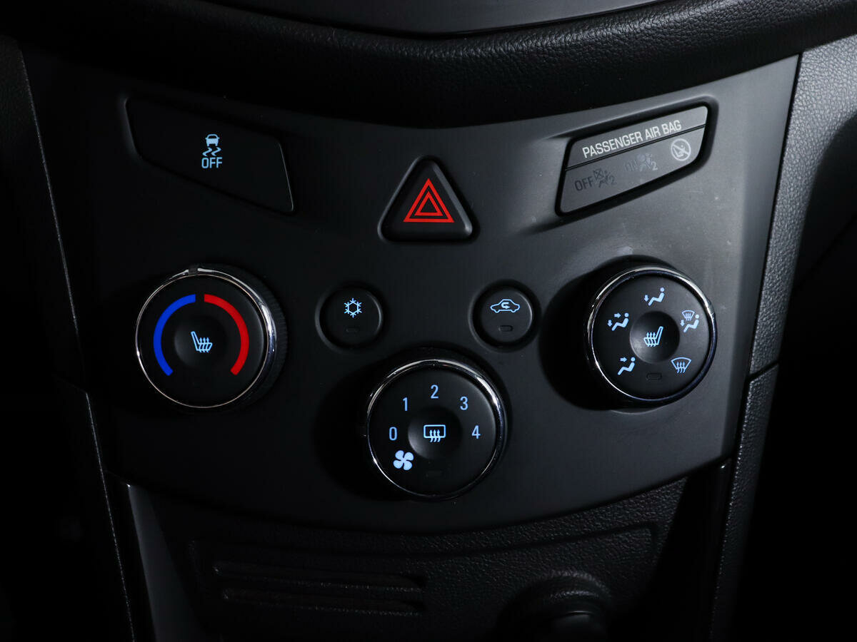 Chevrolet Tracker, 2015