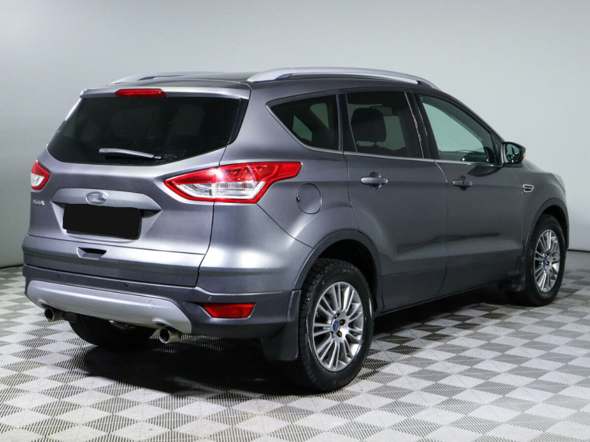 Ford Kuga, 2013