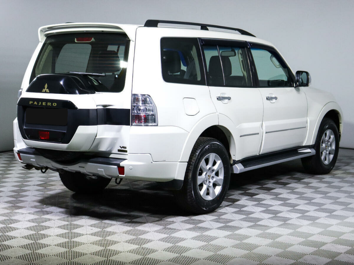 Mitsubishi Pajero, 2021