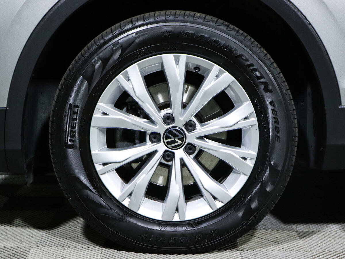 Volkswagen Tiguan, 2021