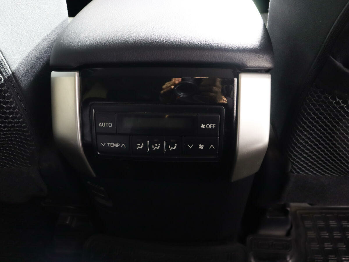 Toyota Land Cruiser Prado, 2019