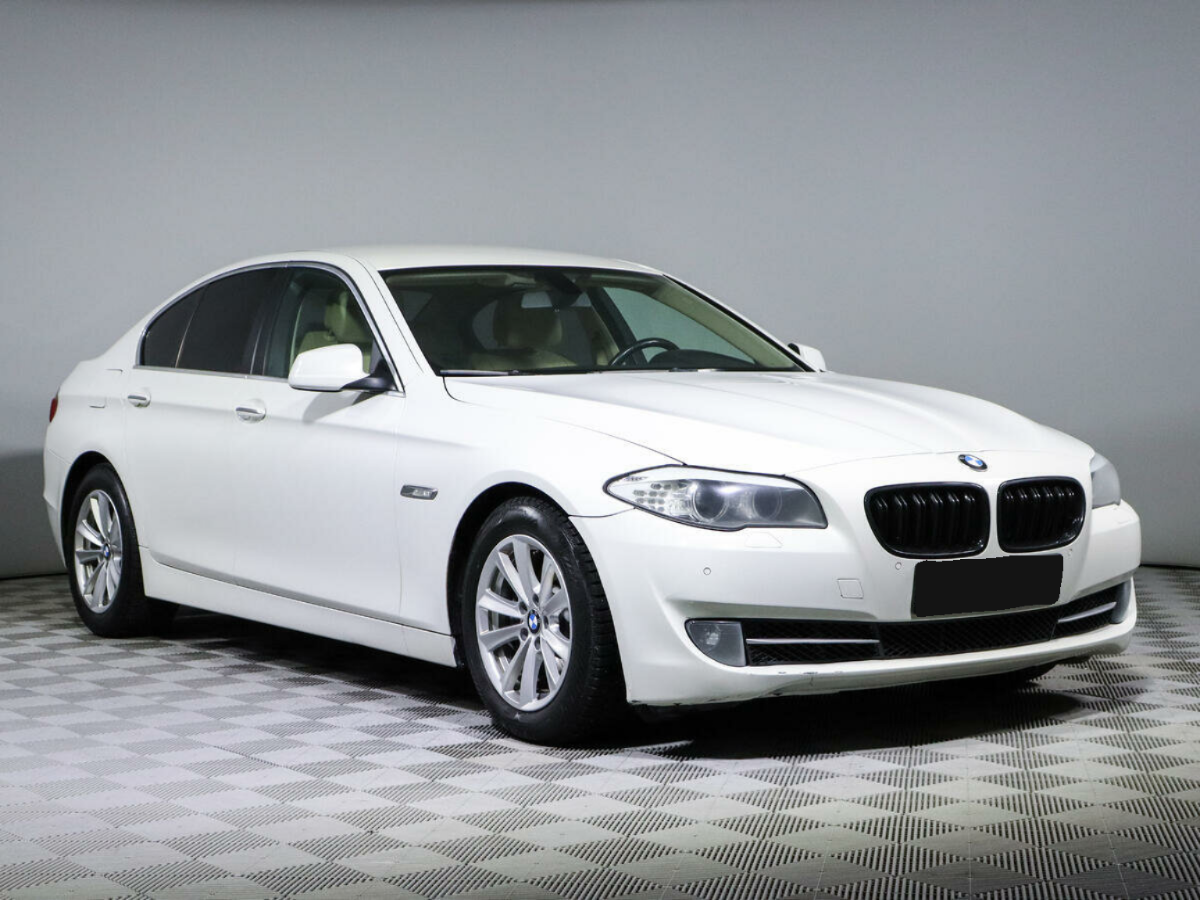 BMW 5 серии 520i, 2012