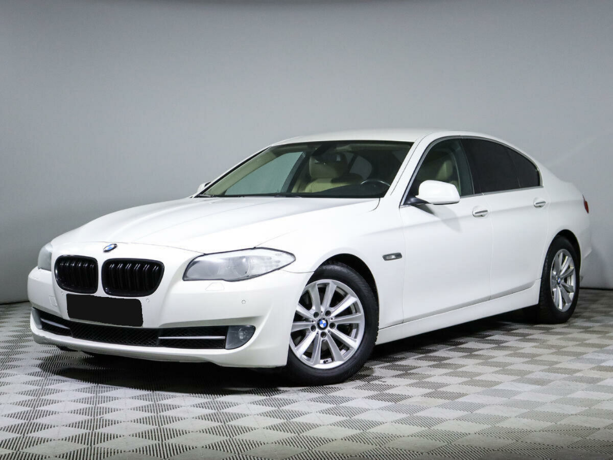 BMW 5 серии 520i, 2012