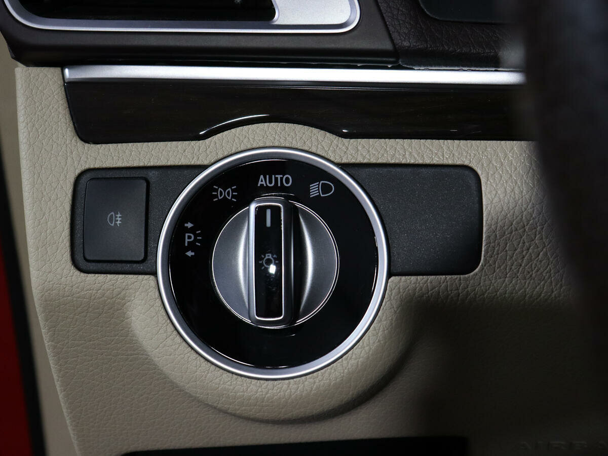 Mercedes-Benz E-Класс 200, 2016