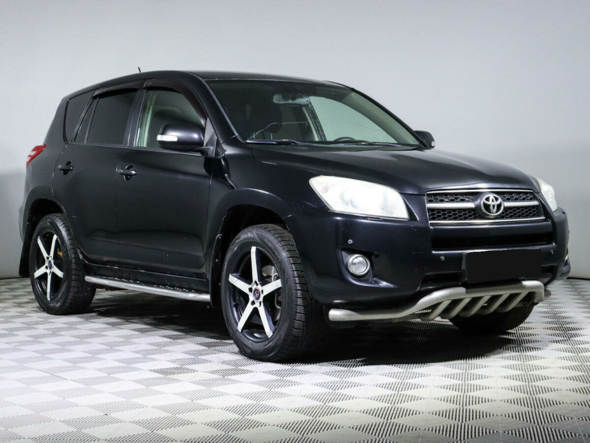 Toyota RAV4, 2010