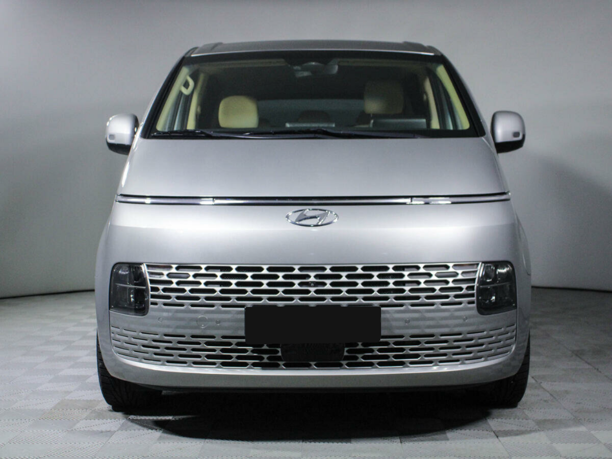 Hyundai Staria, 2021