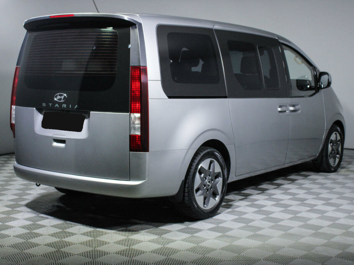 Hyundai Staria, 2021