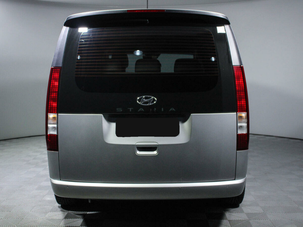 Hyundai Staria, 2021