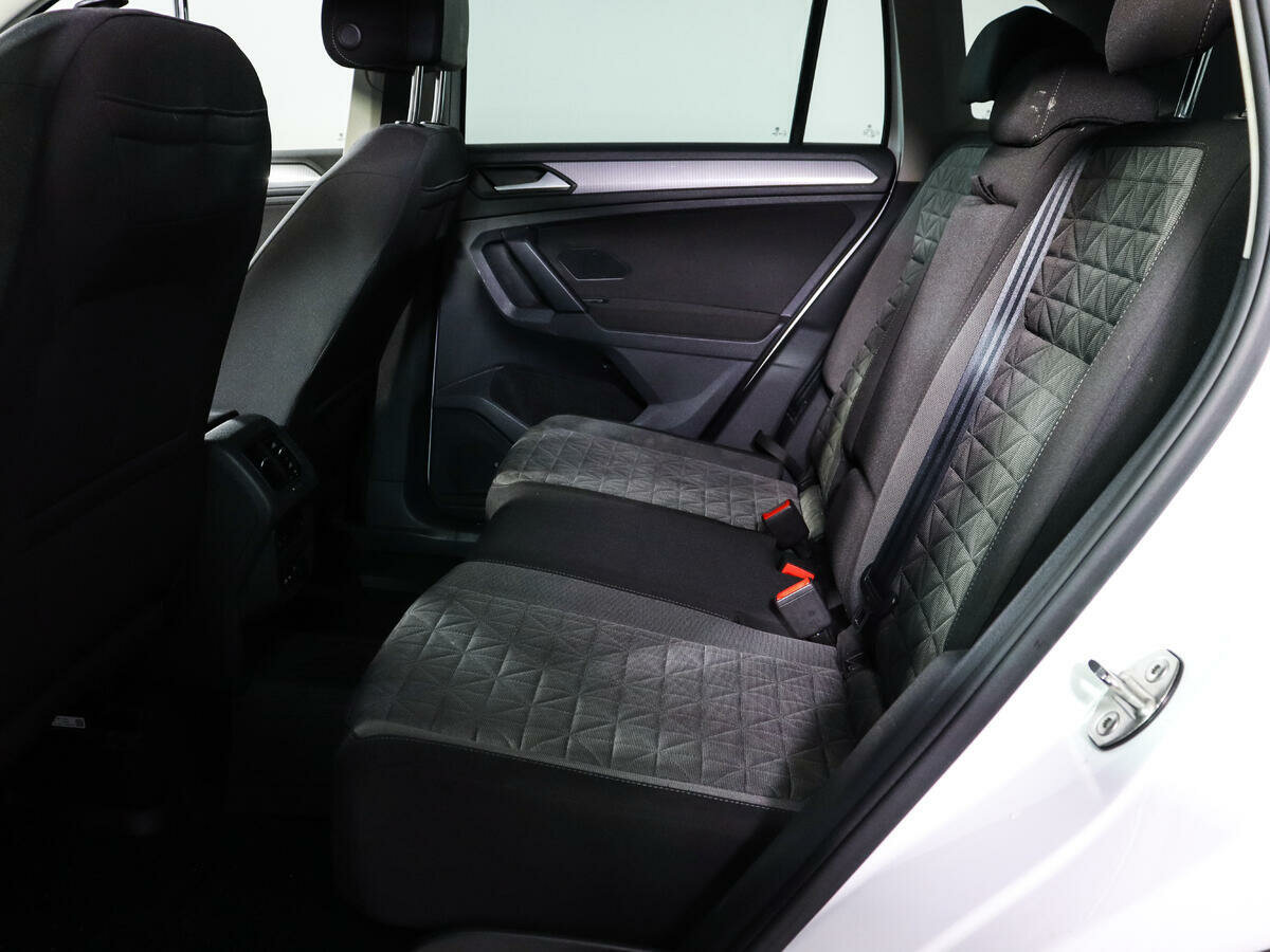 Volkswagen Tiguan, 2020