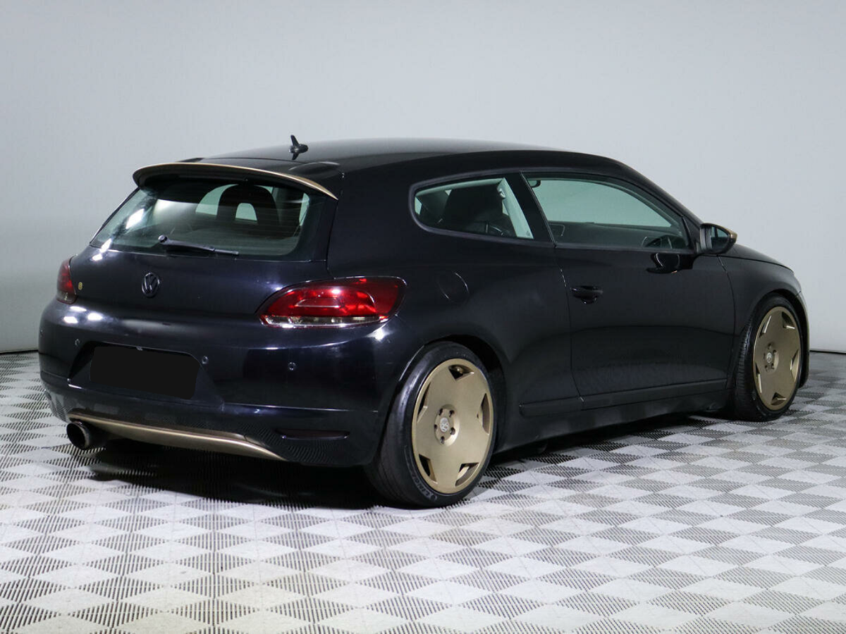Volkswagen Scirocco, 2011