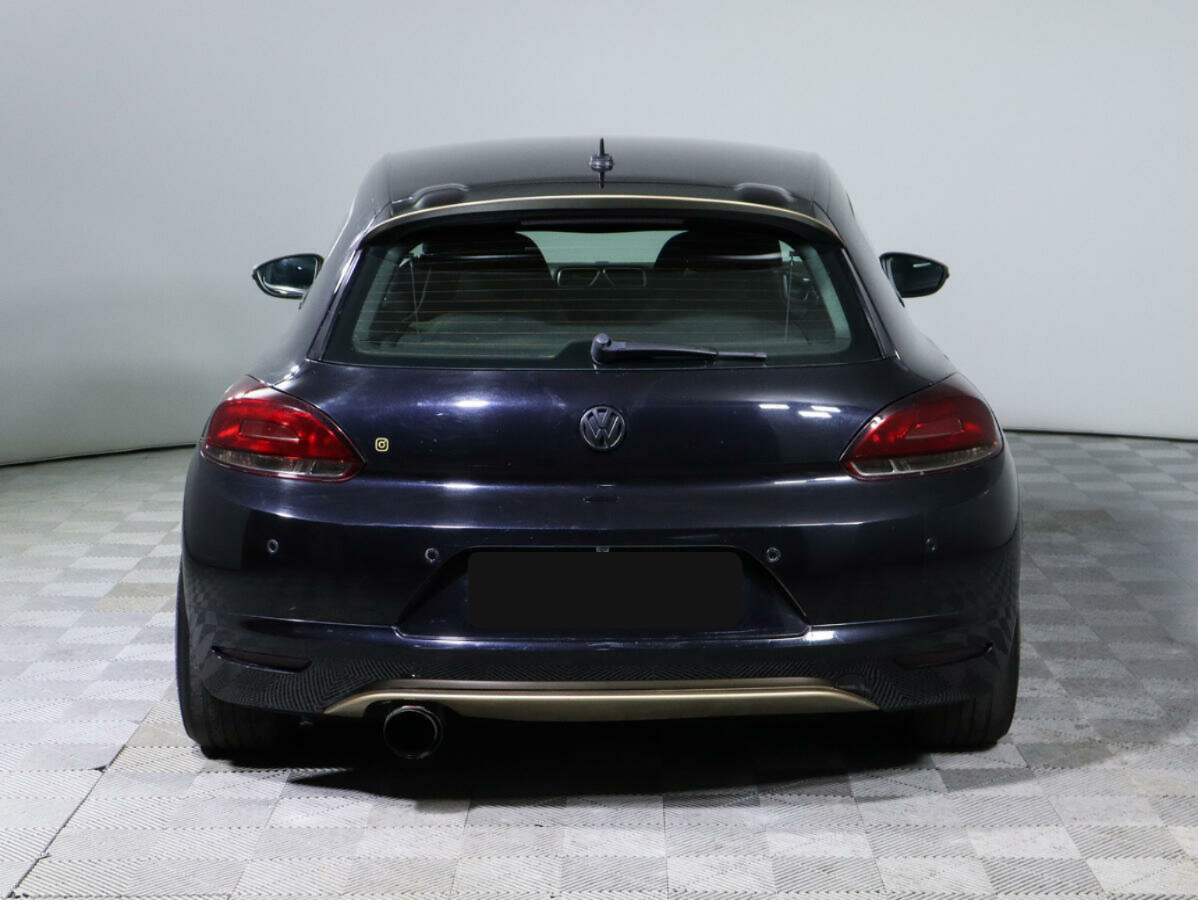 Volkswagen Scirocco, 2011