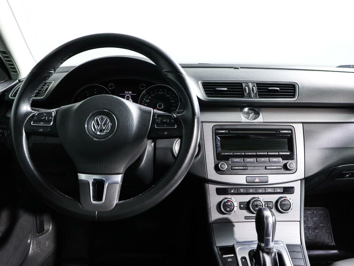 Volkswagen Passat, 2014