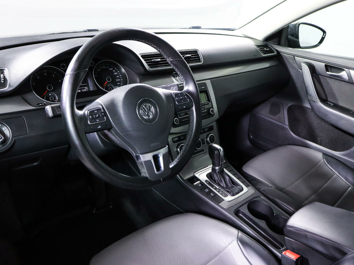 Volkswagen Passat, 2014