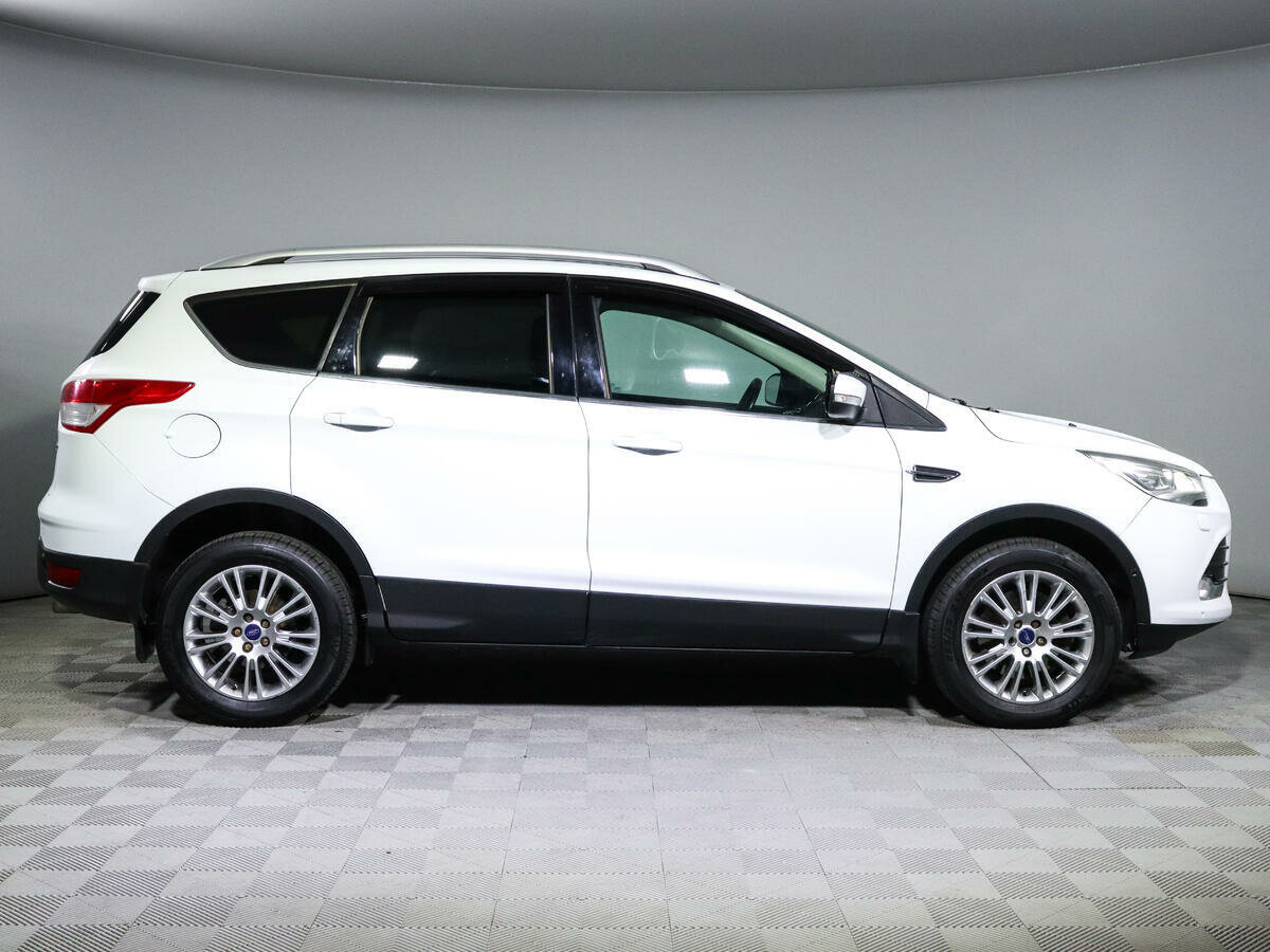 Ford Kuga, 2015