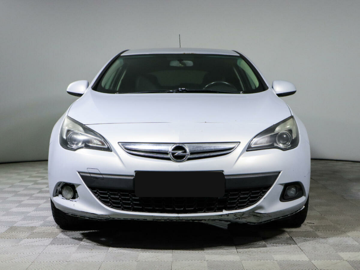 Opel Astra, 2012