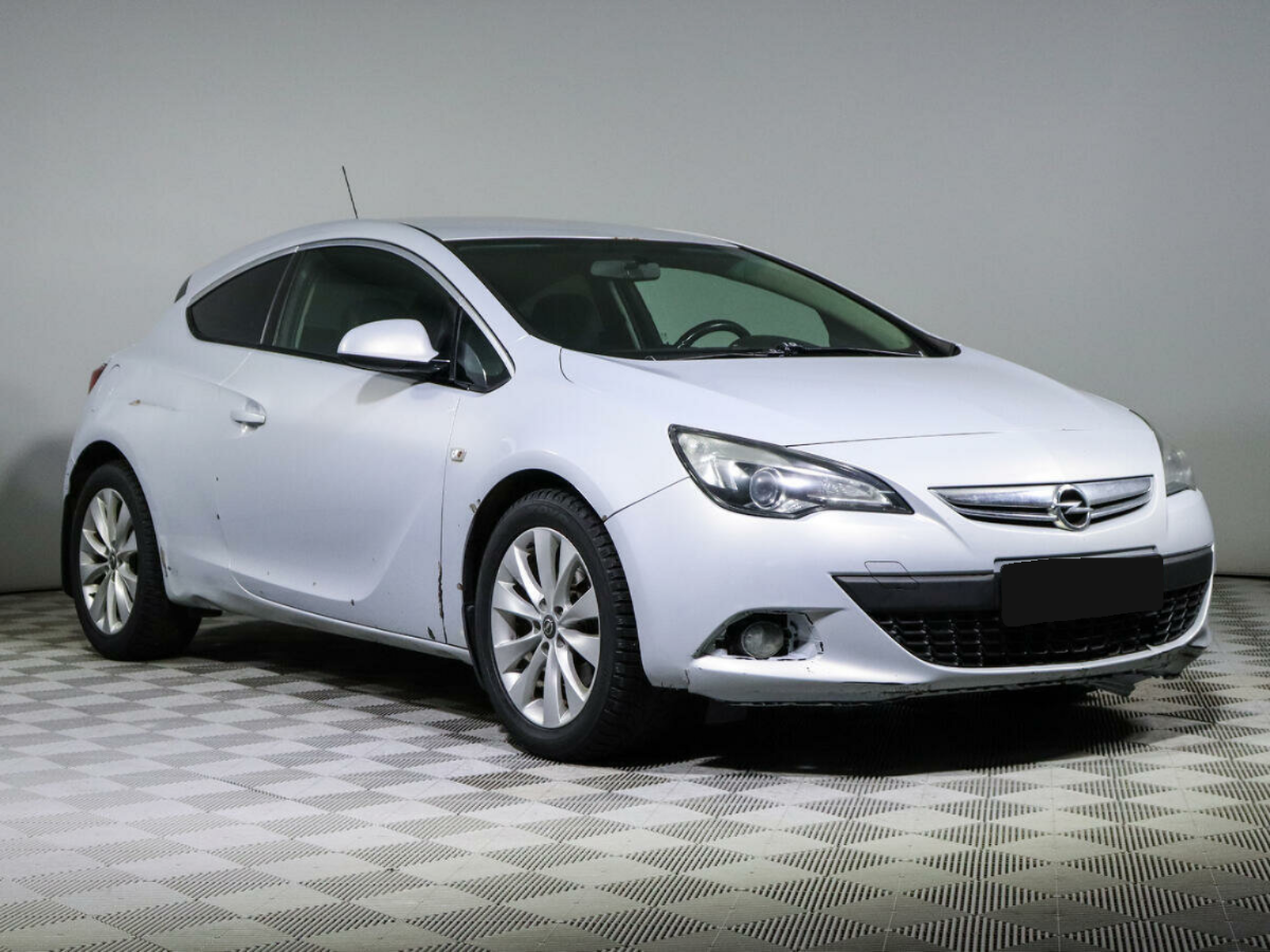 Opel Astra, 2012